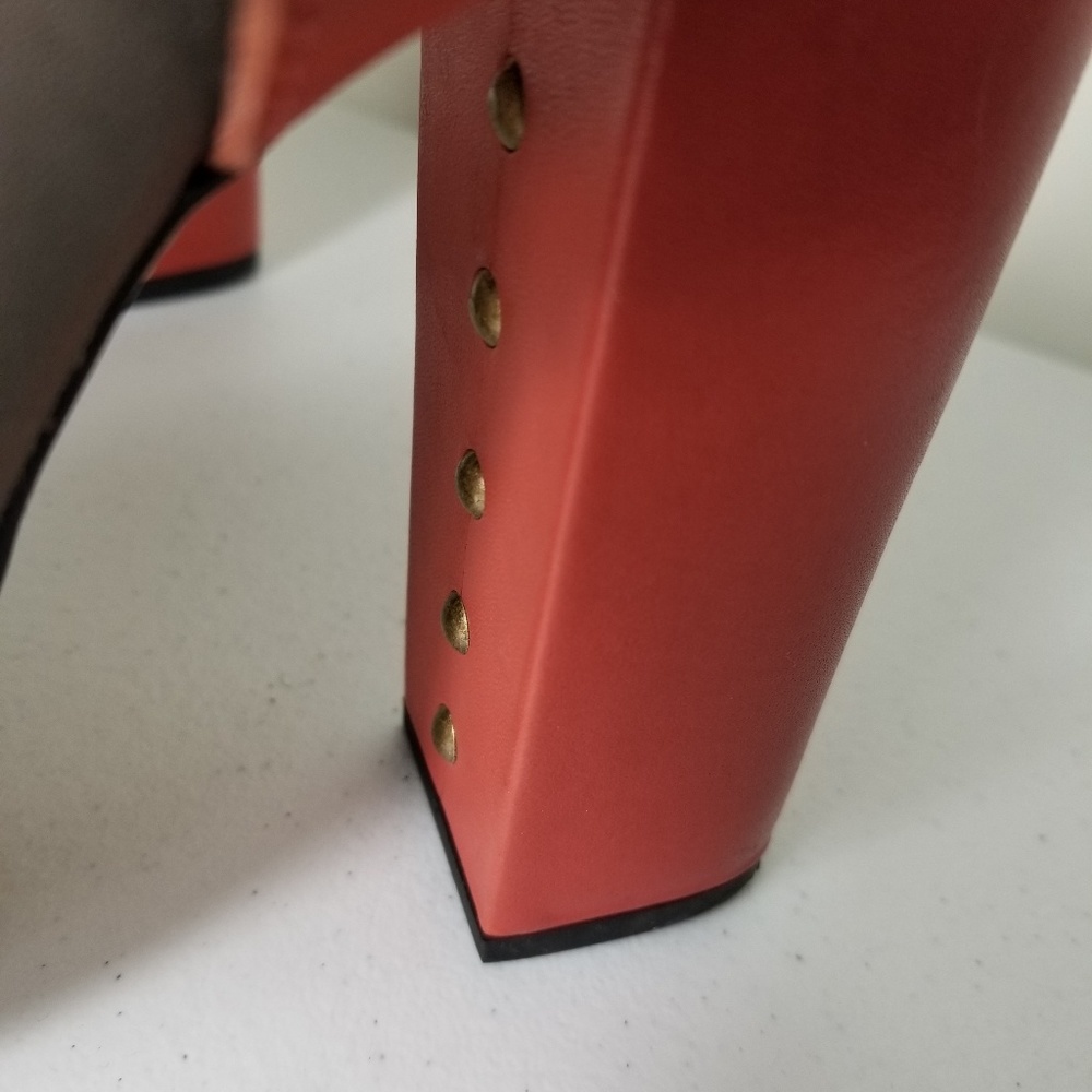 Topshop Leather Heel With Ankle Strap - Picture 4 of 8